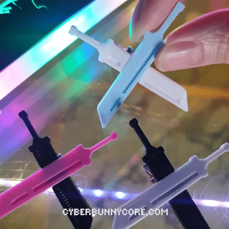 Buster Blades Hair Clip - Cyberbunnycore