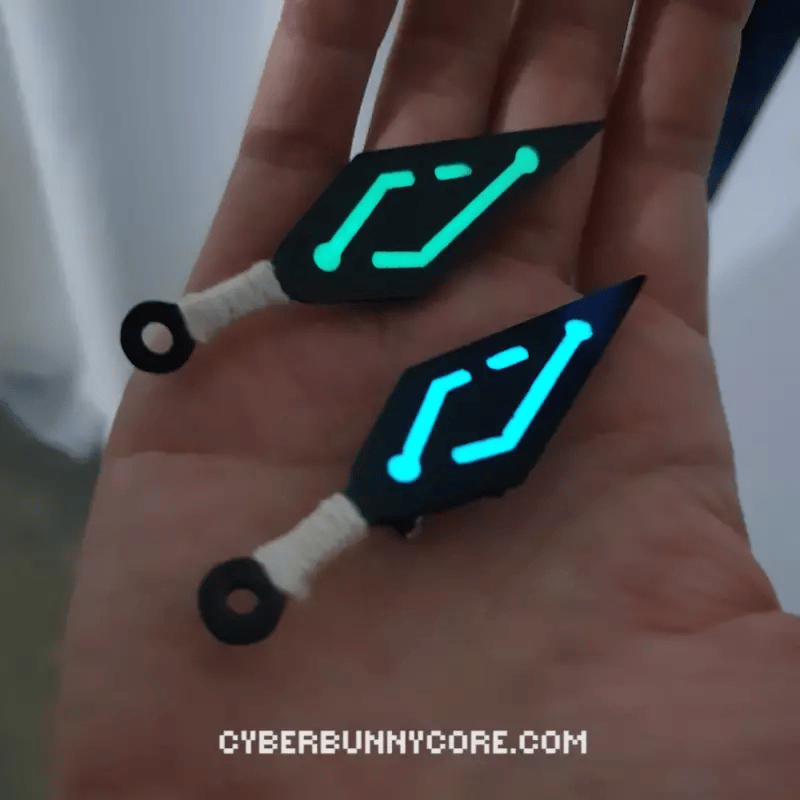Cyber Kunai Hair Clip - Cyberbunnycore