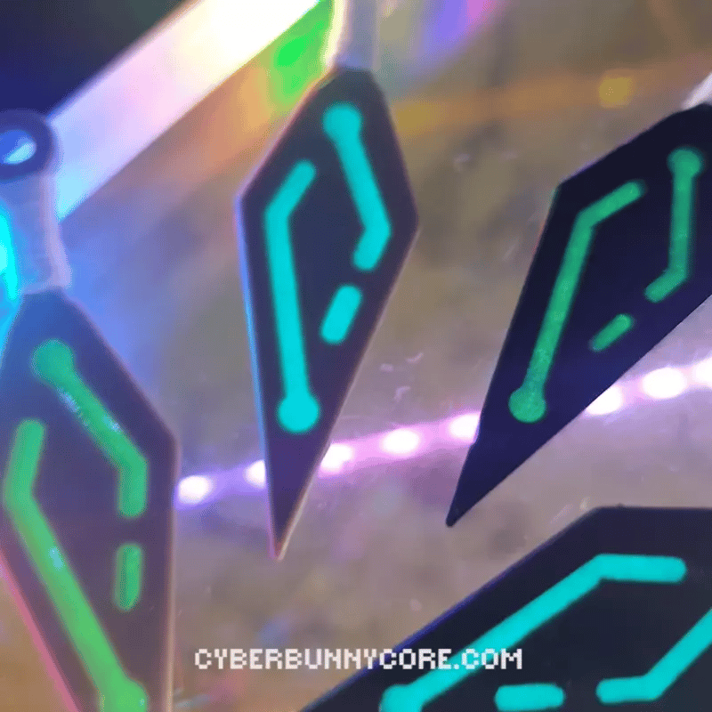 Cyber Kunai Hair Clip - Cyberbunnycore