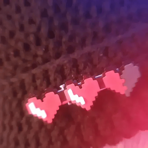 8-Bit Gamer Pixel Heart Hair Clip